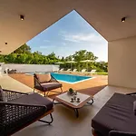 Eleven Villa Rovinjsko Selo