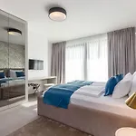 Villa Eleven *
